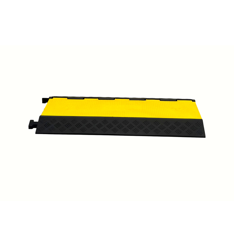 Gumová základna s vysokou nosností Pvc Flip Cover 5kanálový chránič kabelu pro velké zatížení