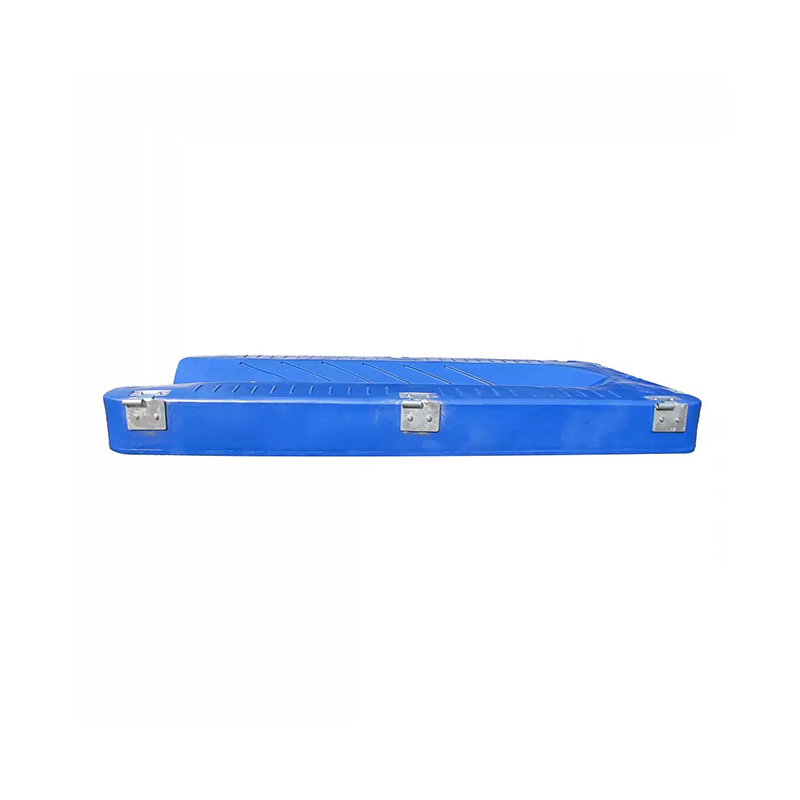 HDPE modulární dok pro vodní skútry